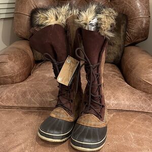 Sorel Brown and Tan Winter Boots